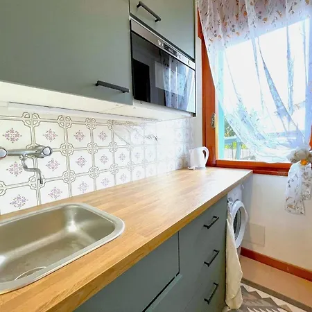 Appartement Inviting By The